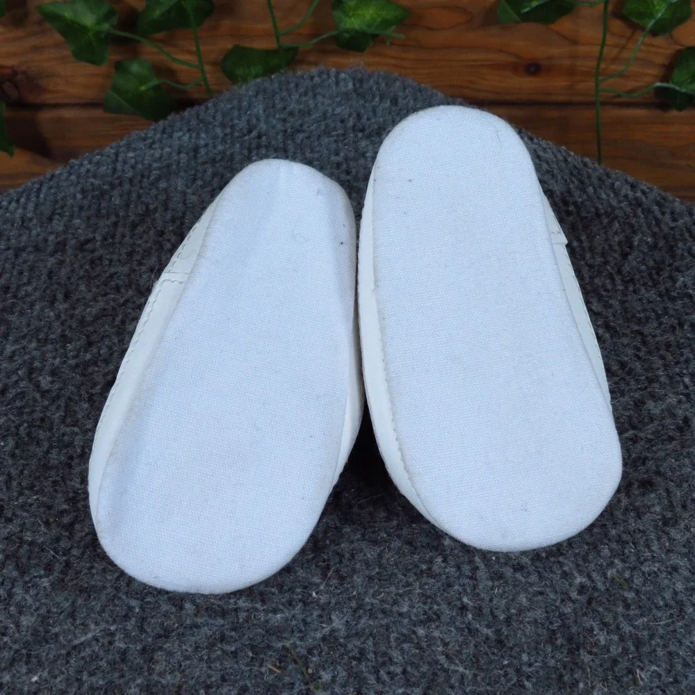 First Steps Stepping Stones Baby Girls Crib Shoe Sz 6-9M Walking White Red Heart
